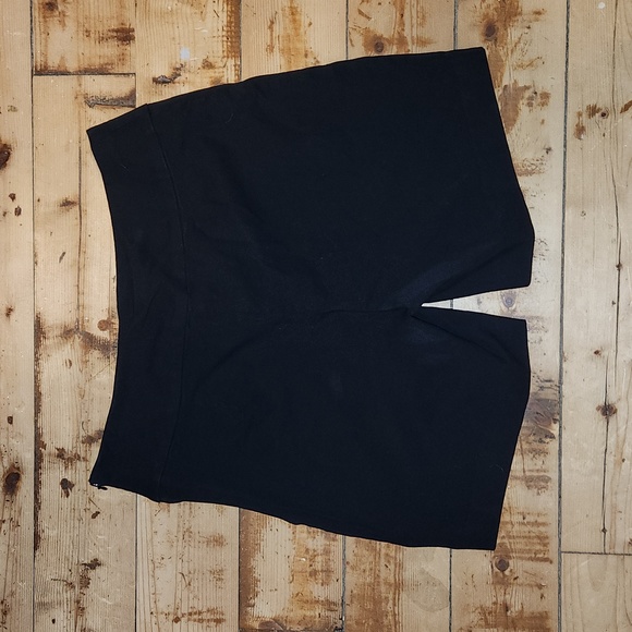 Boston Proper Shorts - Picture 2 of 5